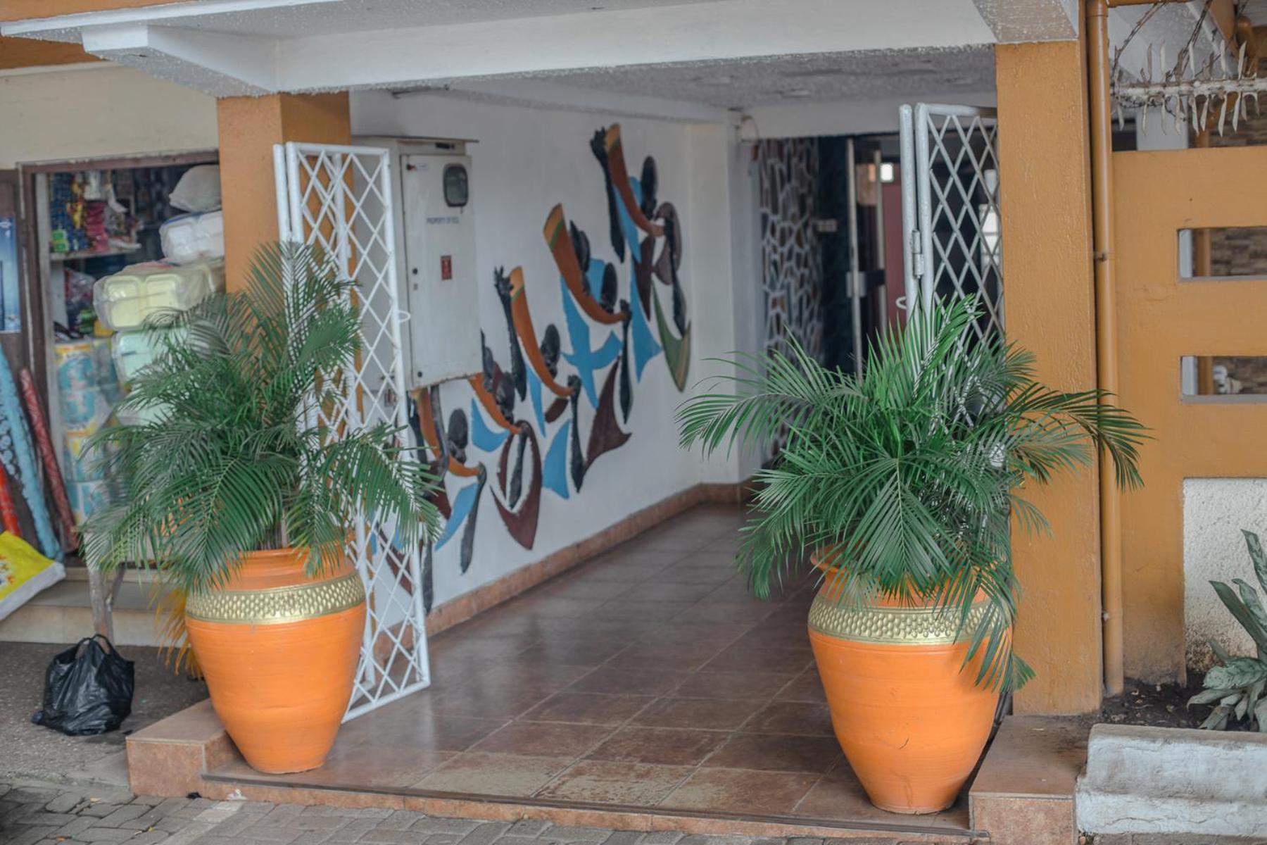 Stadium Hotel Kumasi Exterior photo